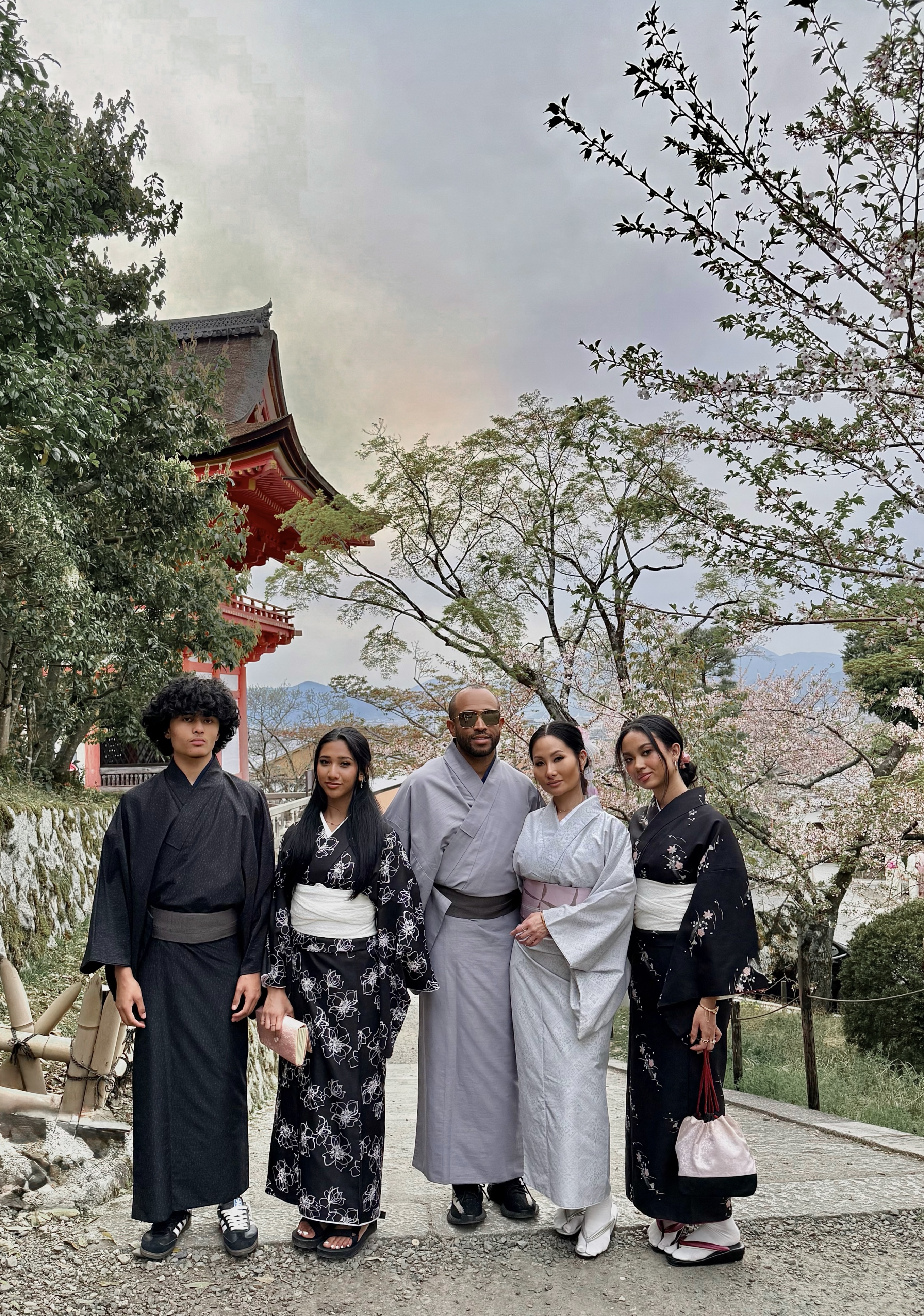 Cherry blossom season, Kyoto Japan, The Chambers Family, luxury travel family, travel influencers, stylish instagram families,